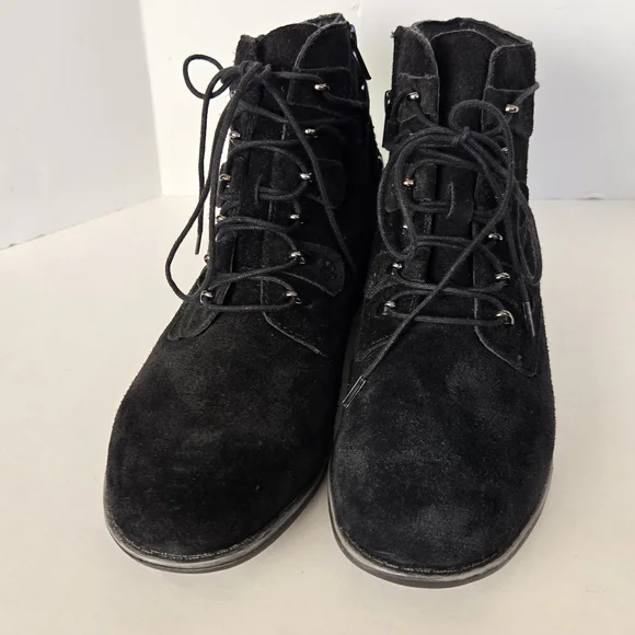 Earth Black Lace-Up Suede Leather Boots - Picture 2 of 14